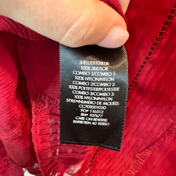 Alice and Olivia silk shirt red - Picture 9 of 9